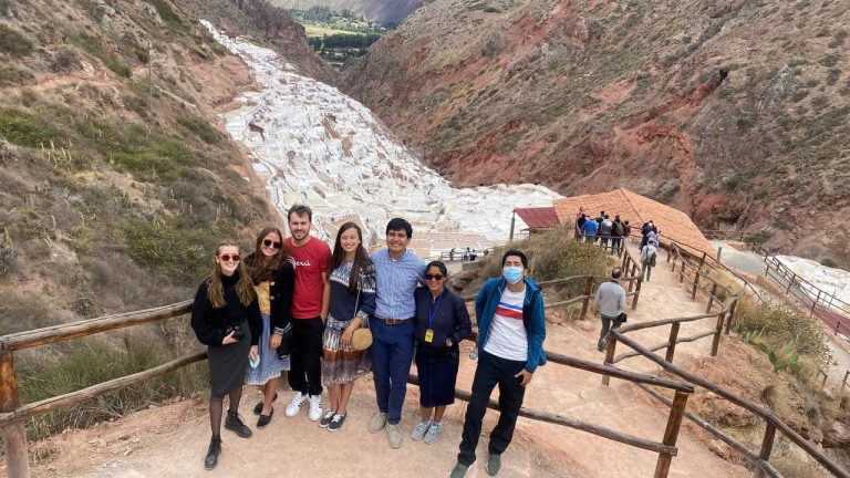 D'2 Adventure Peru - Maras Moray y Salineras(Día Completo)